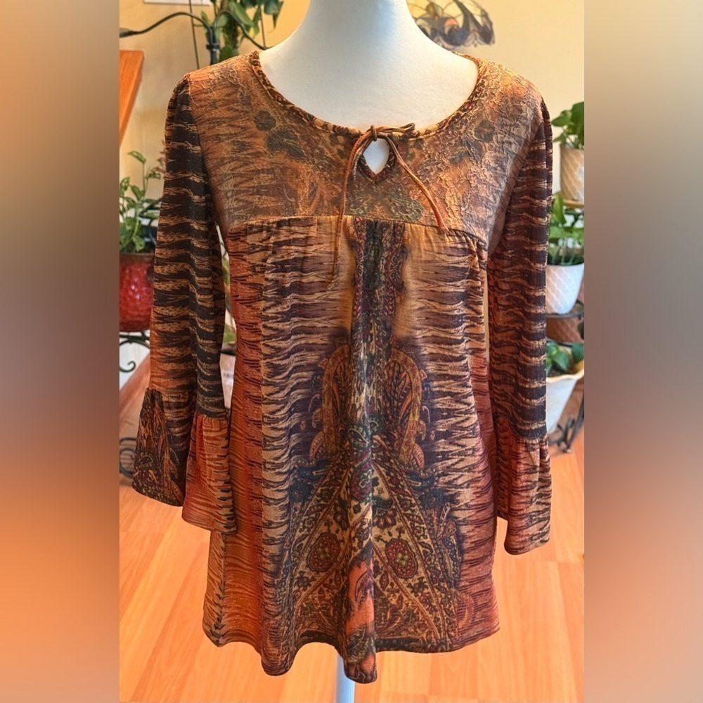 Dressbarn Boho Peasant Size Small Bell Sleeves Women’s Blouse Southwestern Print